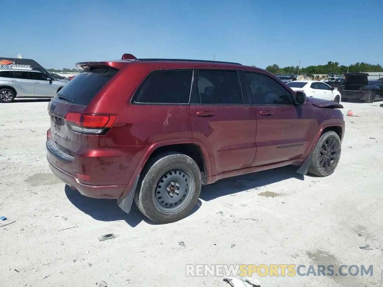 3 Photograph of a damaged car 1C4RJEAG3LC245763 JEEP GRAND CHER 2020