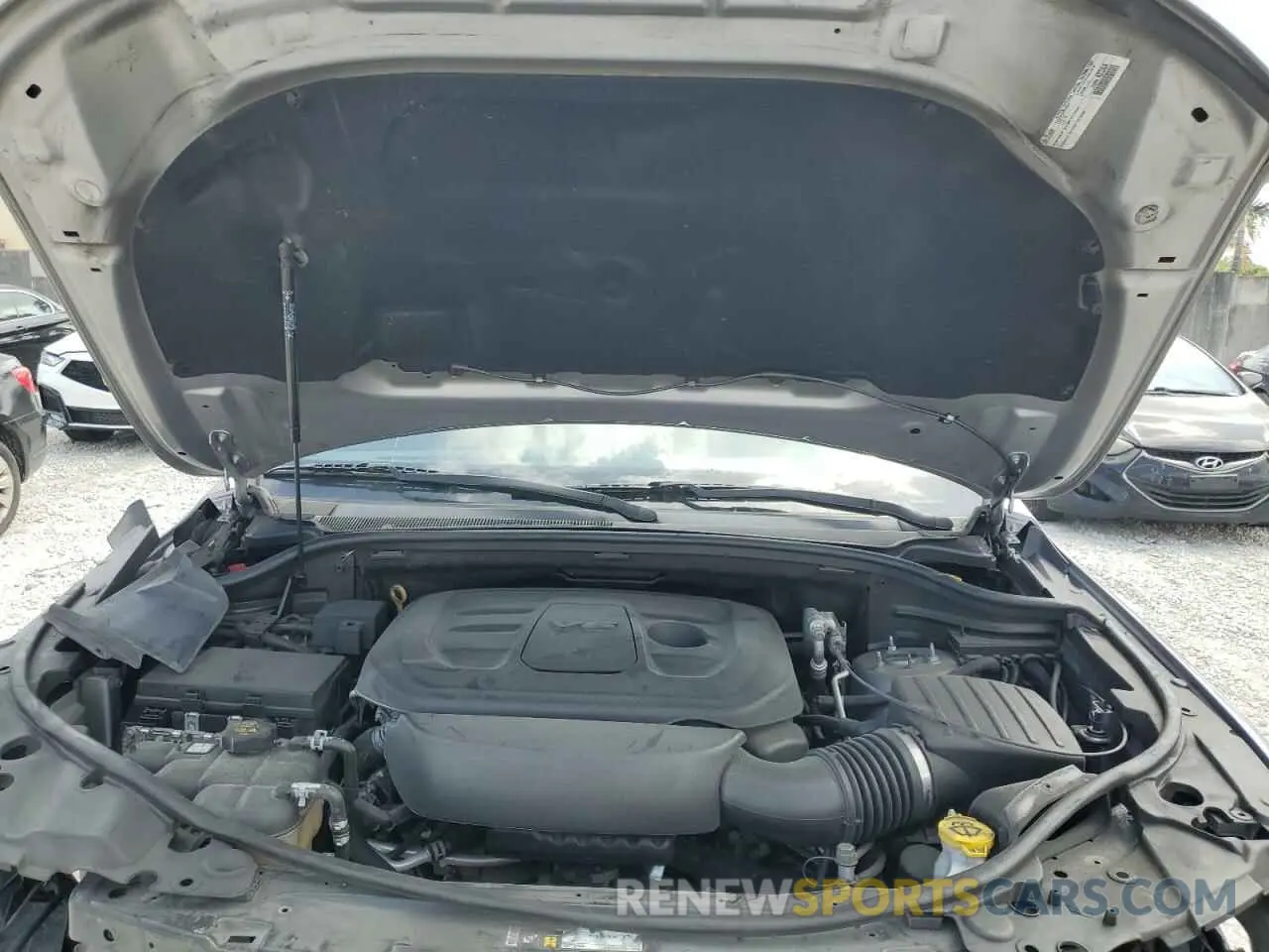 11 Photograph of a damaged car 1C4RJEAG4LC113806 JEEP GRAND CHER 2020