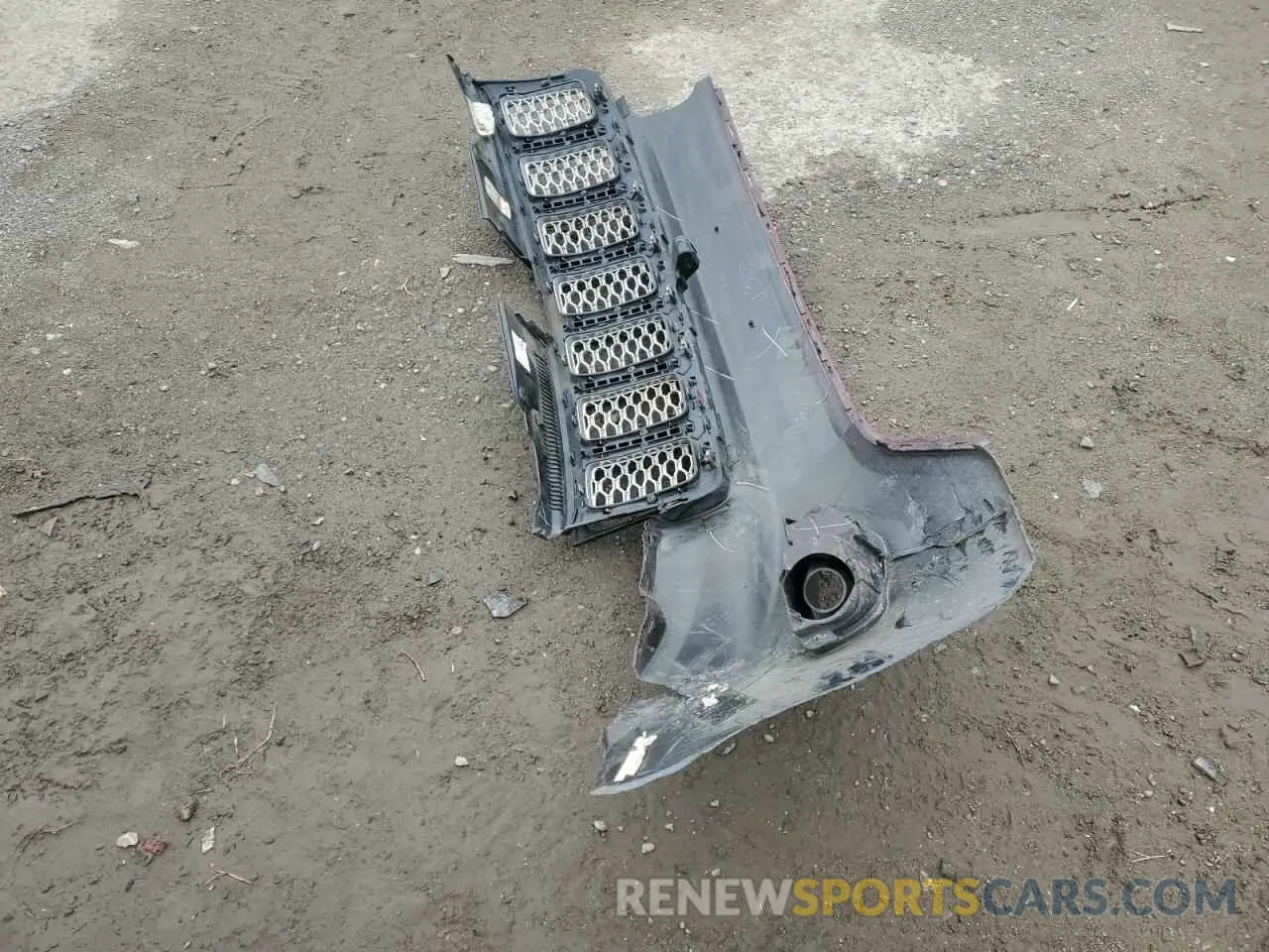 15 Photograph of a damaged car 1C4RJEAG7LC227671 JEEP GRAND CHER 2020