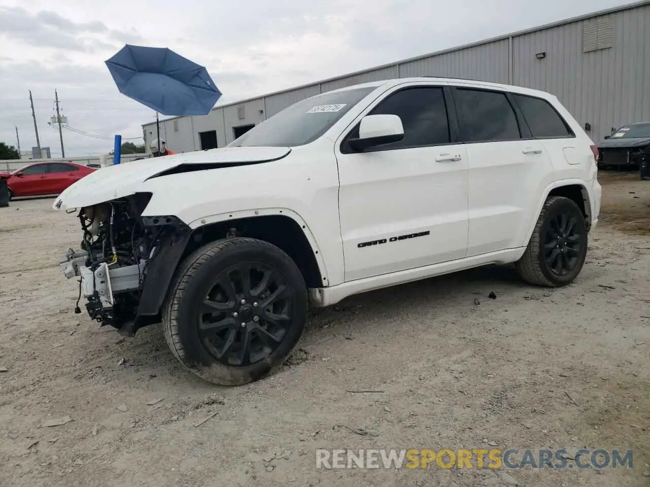 1 Photograph of a damaged car 1C4RJEAG9LC145490 JEEP GRAND CHER 2020