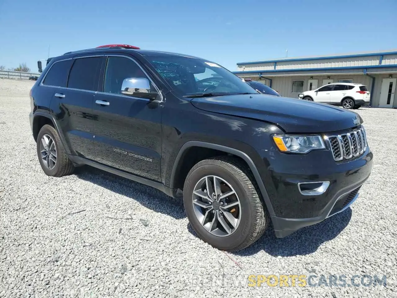 4 Photograph of a damaged car 1C4RJEBG1LC266075 JEEP GRAND CHER 2020