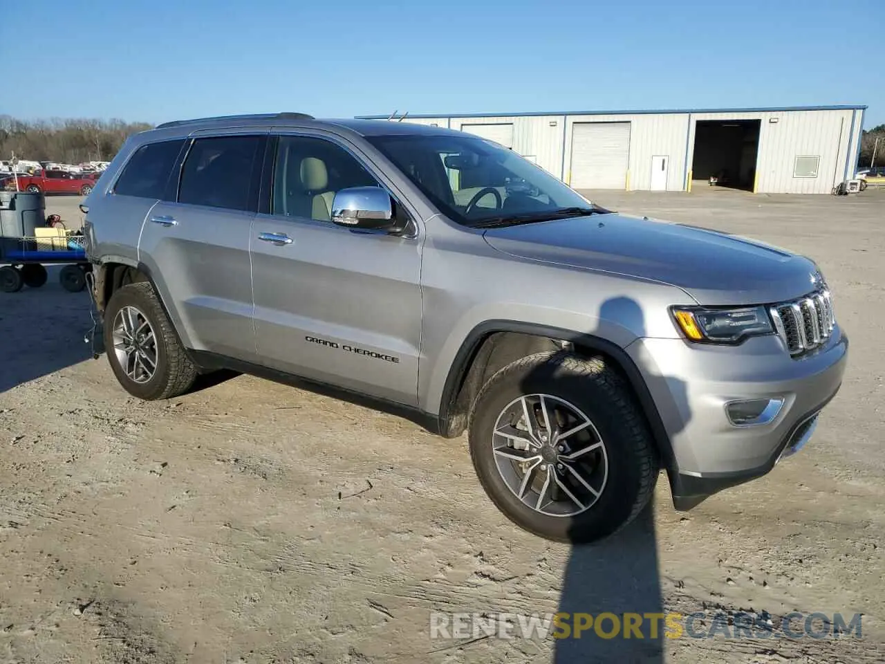 4 Фотография поврежденного автомобиля 1C4RJEBG7LC256988 JEEP GRAND CHER 2020