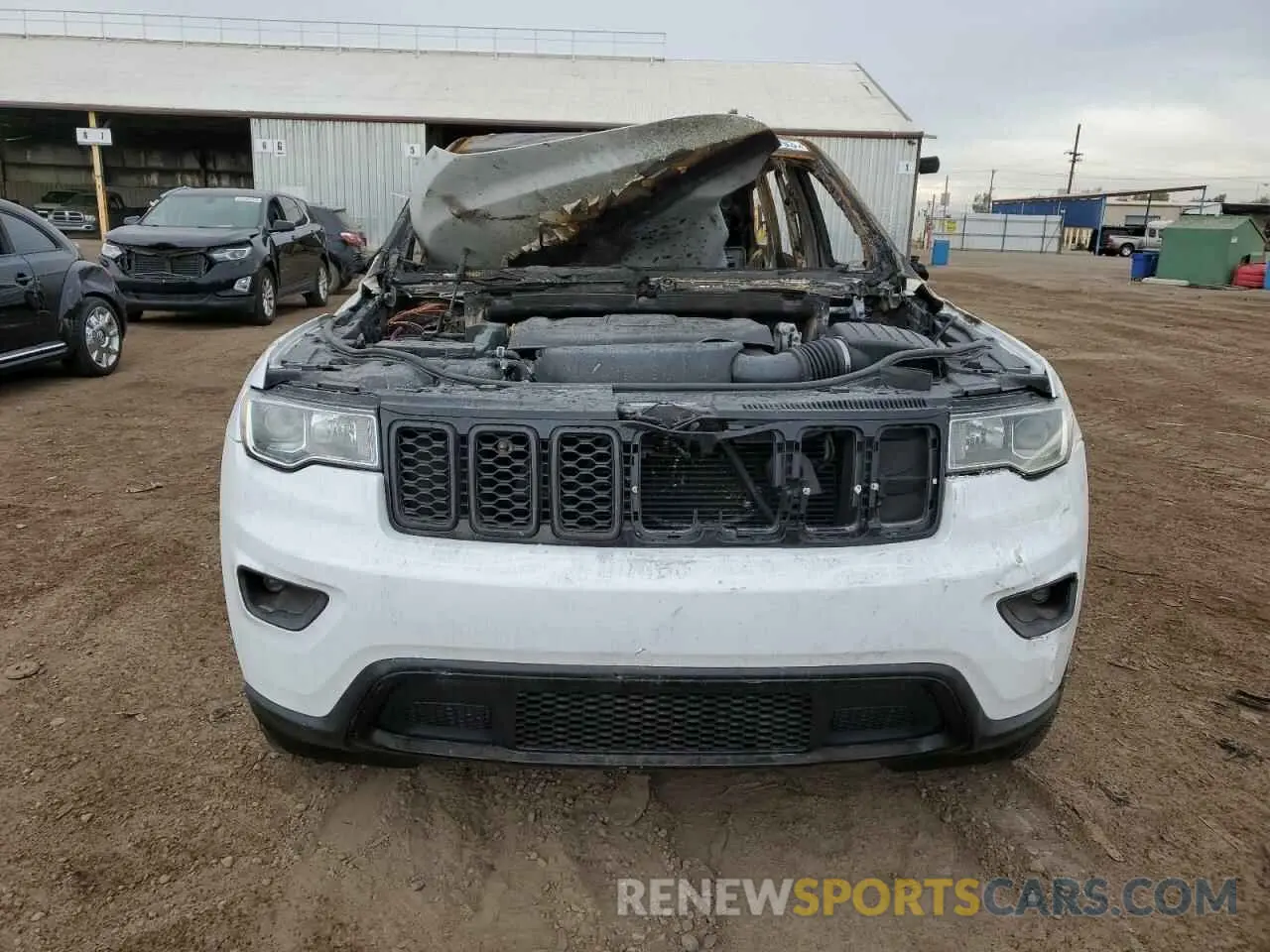 5 Photograph of a damaged car 1C4RJEBG8LC202003 JEEP GRAND CHER 2020