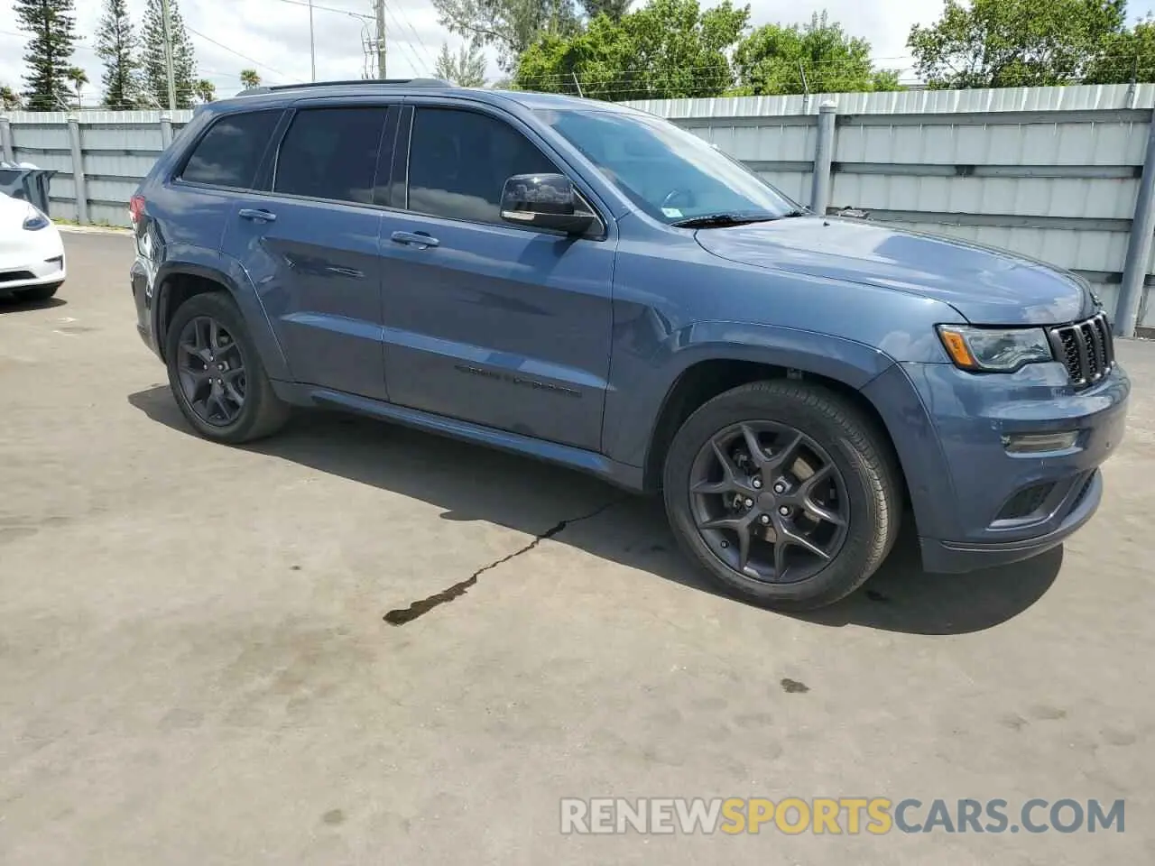 4 Photograph of a damaged car 1C4RJEBGXLC152561 JEEP GRAND CHER 2020