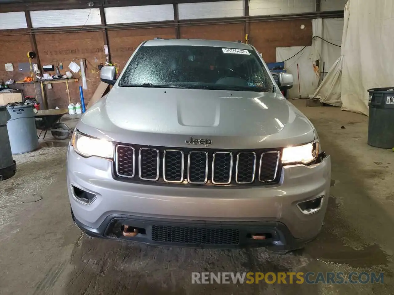 5 Photograph of a damaged car 1C4RJFAG0LC425238 JEEP GRAND CHER 2020