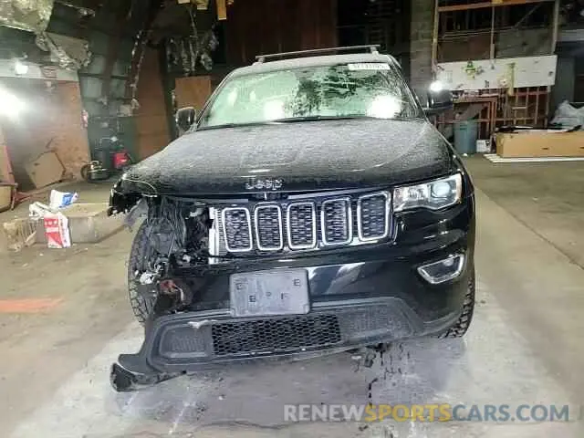 12 Photograph of a damaged car 1C4RJFAG3LC334447 JEEP GRAND CHER 2020