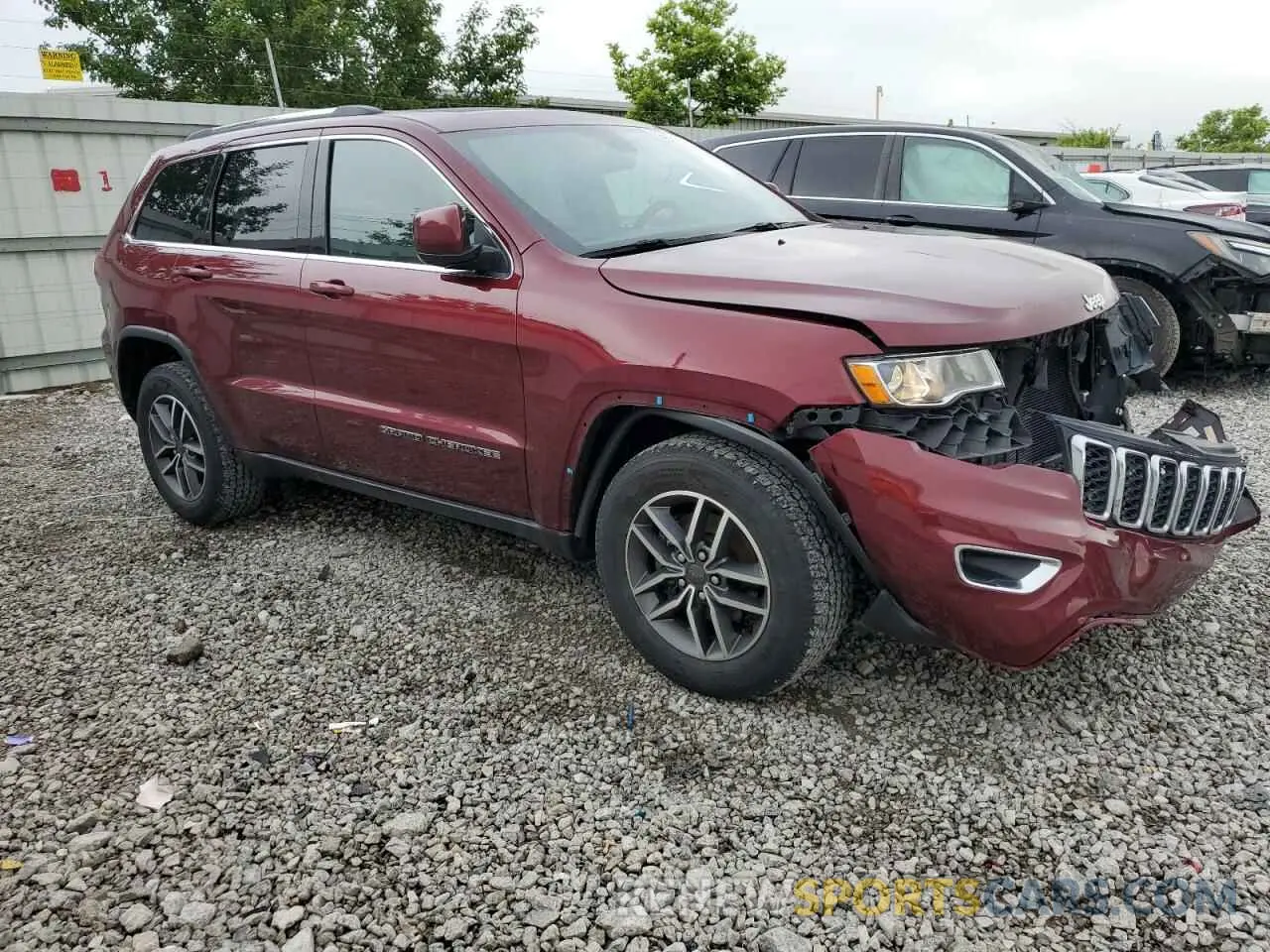 4 Photograph of a damaged car 1C4RJFAG3LC426450 JEEP GRAND CHER 2020