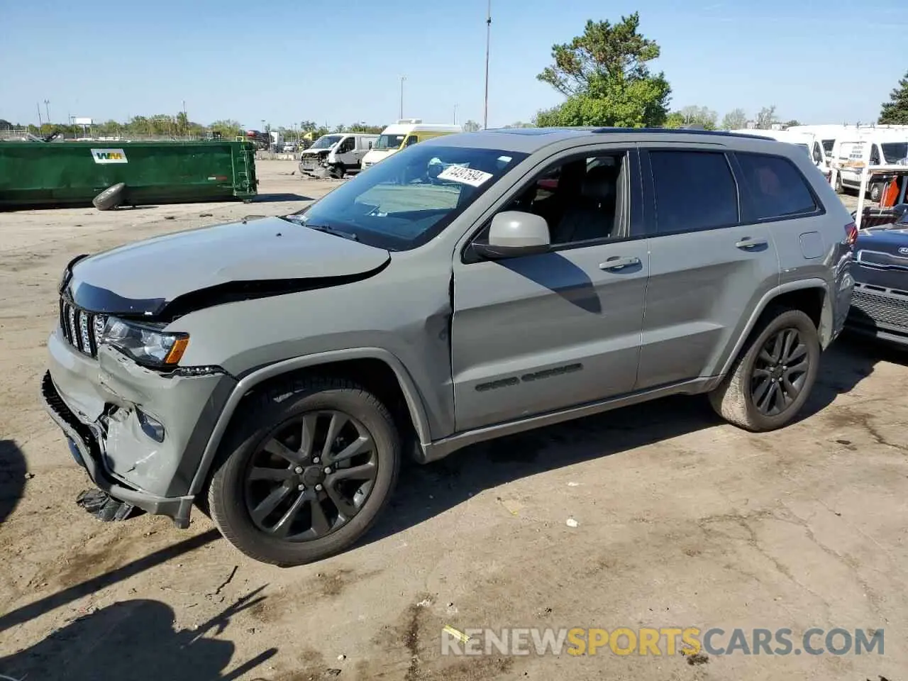 1 Photograph of a damaged car 1C4RJFAG5LC335941 JEEP GRAND CHER 2020