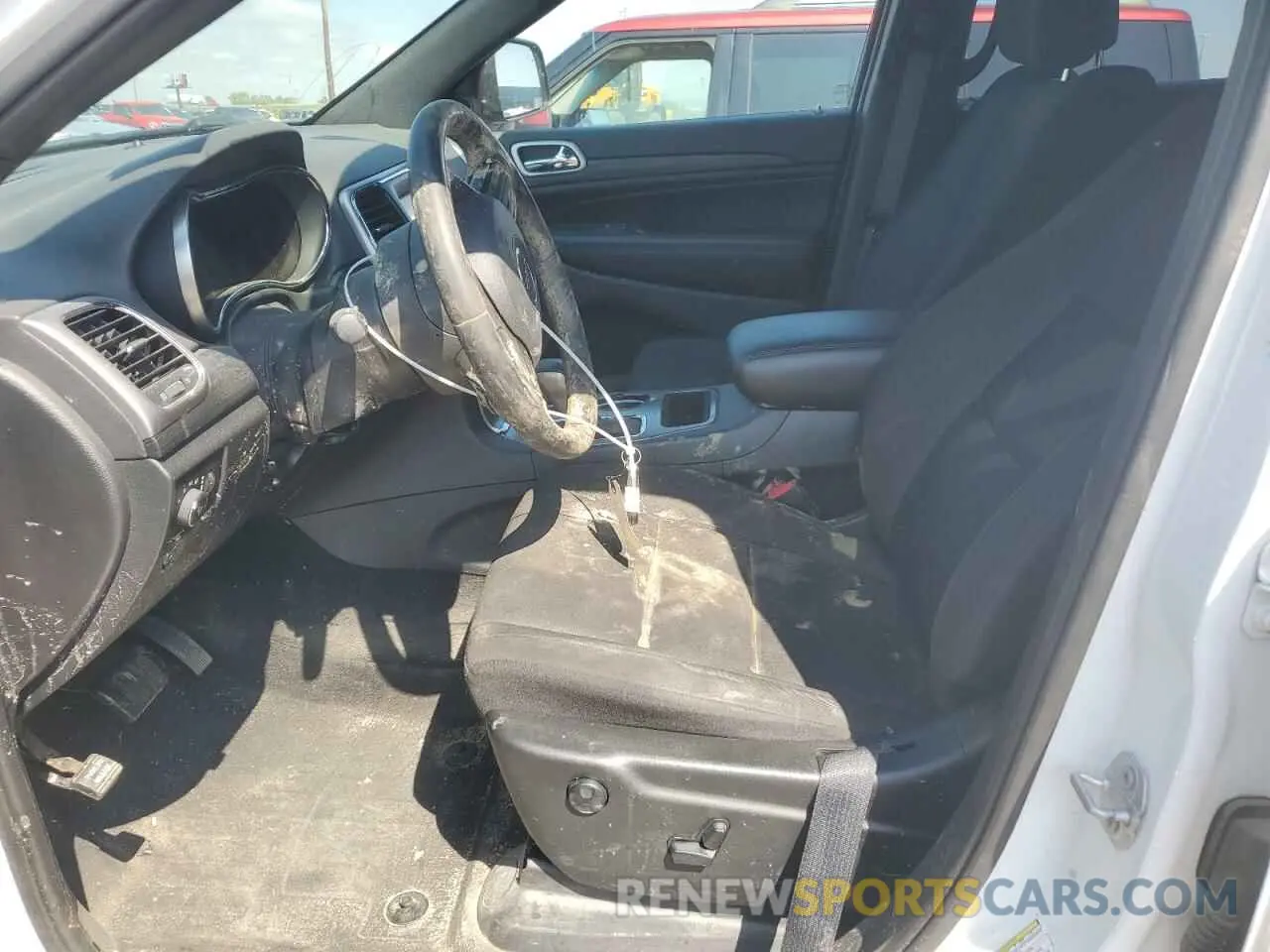 7 Photograph of a damaged car 1C4RJFAGXLC327107 JEEP GRAND CHER 2020