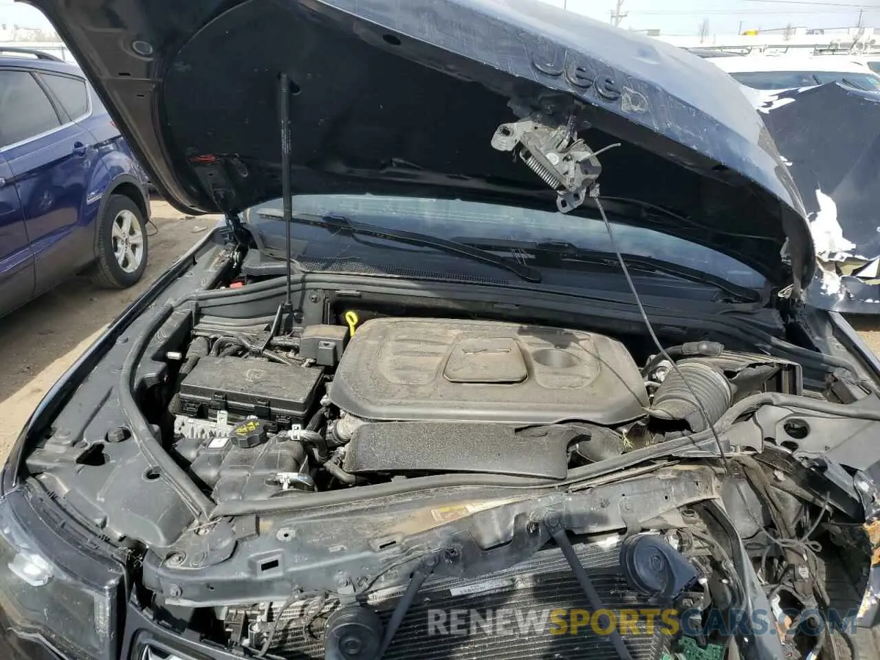 11 Photograph of a damaged car 1C4RJFAGXLC420595 JEEP GRAND CHER 2020