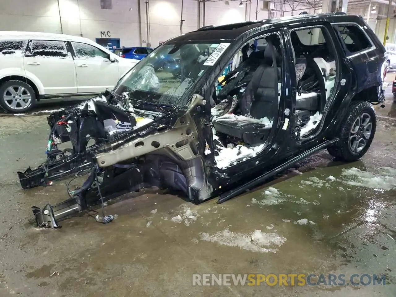 1 Photograph of a damaged car 1C4RJFBG0LC396127 JEEP GRAND CHER 2020
