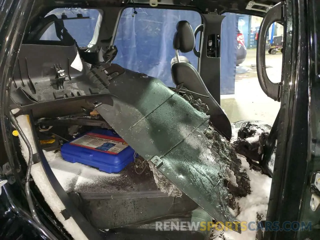 11 Photograph of a damaged car 1C4RJFBG0LC396127 JEEP GRAND CHER 2020