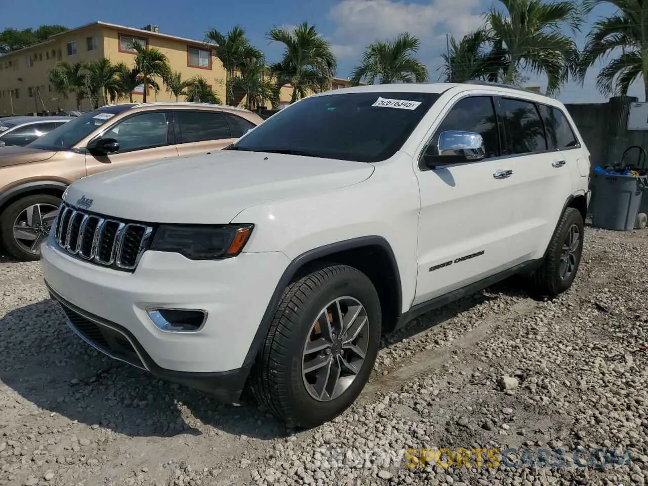 1 Photograph of a damaged car 1C4RJFBG3LC243127 JEEP GRAND CHER 2020