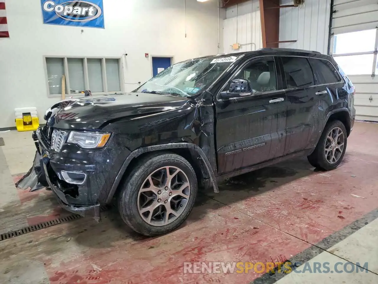 1 Photograph of a damaged car 1C4RJFCG0LC136132 JEEP GRAND CHER 2020