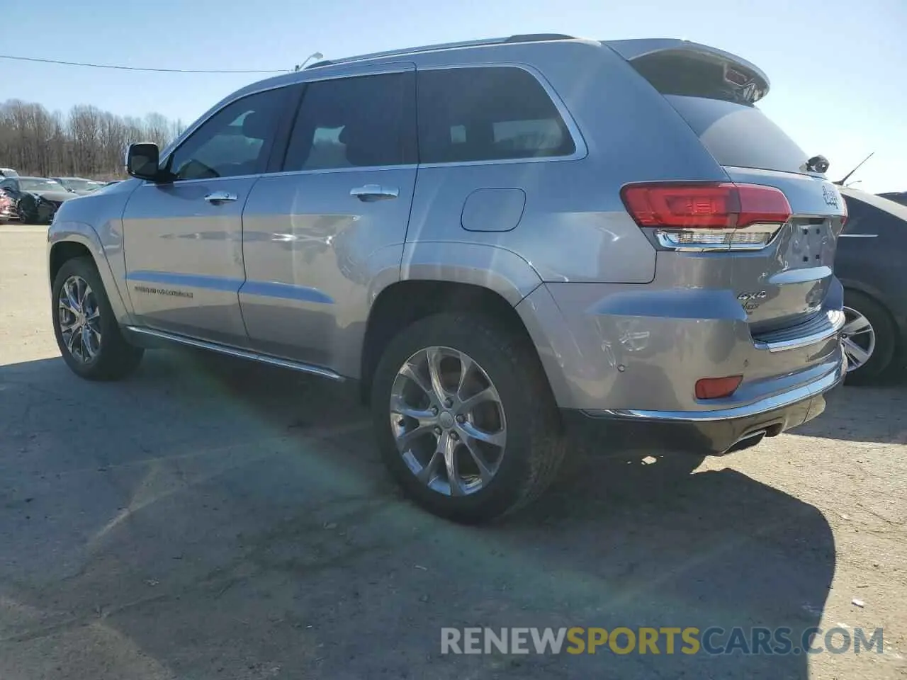 2 Photograph of a damaged car 1C4RJFJT2LC137072 JEEP GRAND CHER 2020