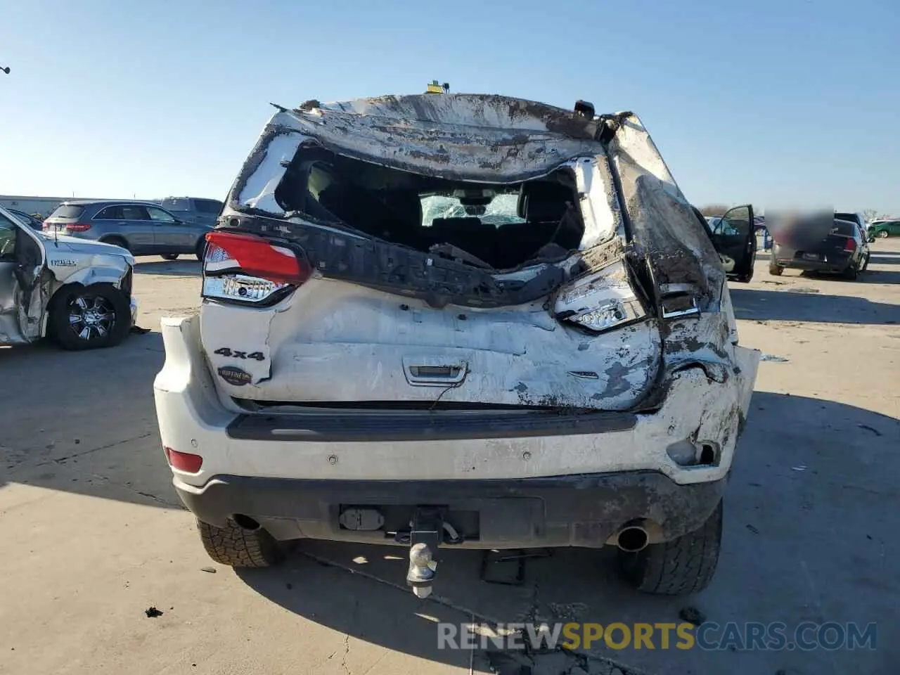 6 Photograph of a damaged car 1C4RJFLG3LC447778 JEEP GRAND CHER 2020