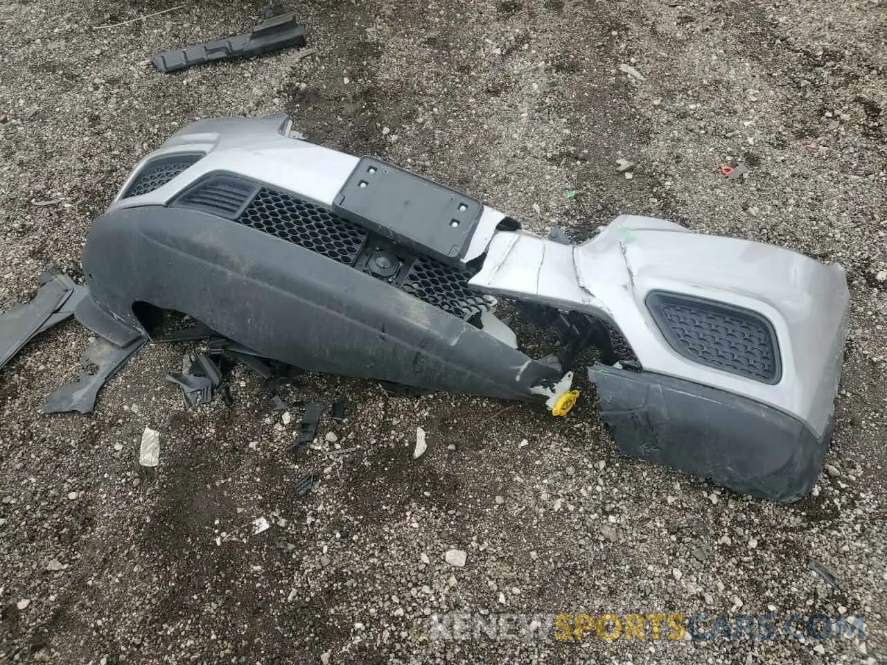 13 Photograph of a damaged car 1C4PJLCB1MD155486 JEEP GRAND CHER 2021