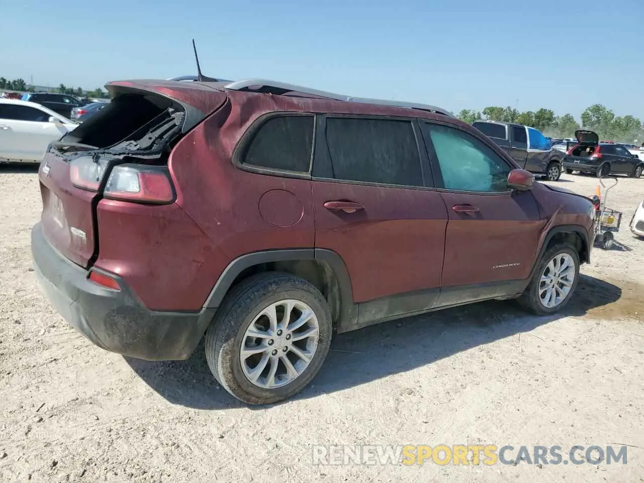 3 Photograph of a damaged car 1C4PJLCB6MD183803 JEEP GRAND CHER 2021