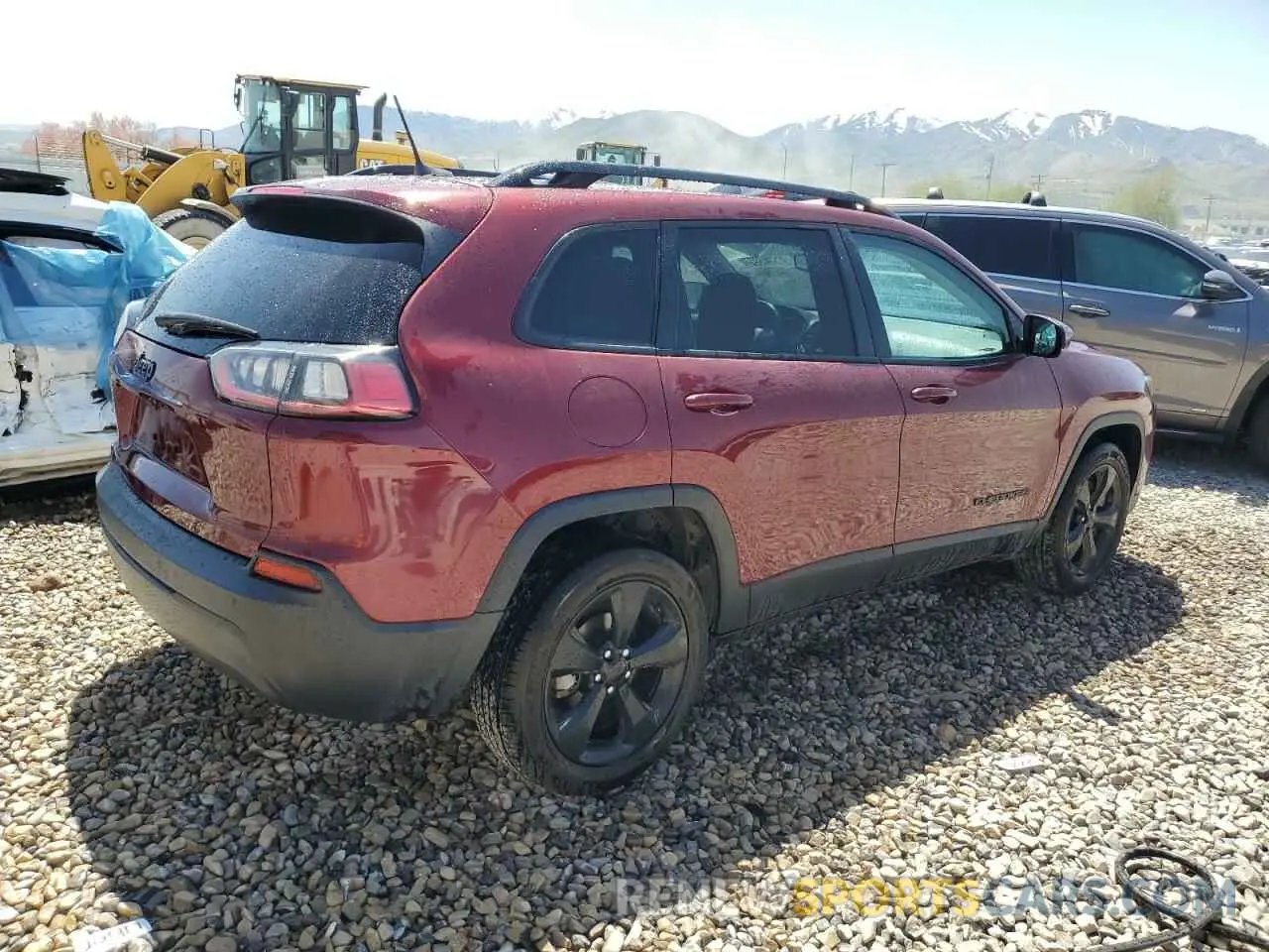 3 Photograph of a damaged car 1C4PJLLB7MD112562 JEEP GRAND CHER 2021