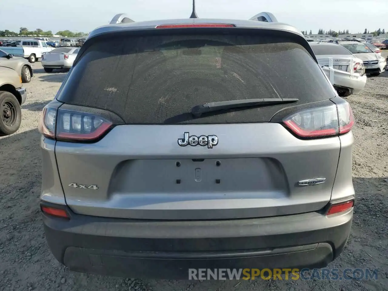 6 Photograph of a damaged car 1C4PJMCB4MD115439 JEEP GRAND CHER 2021