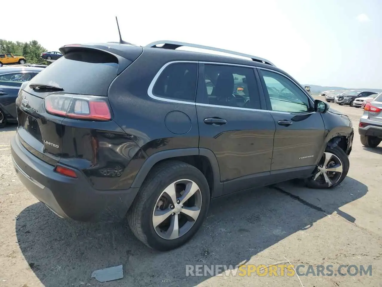 3 Photograph of a damaged car 1C4PJMDX0MD125945 JEEP GRAND CHER 2021