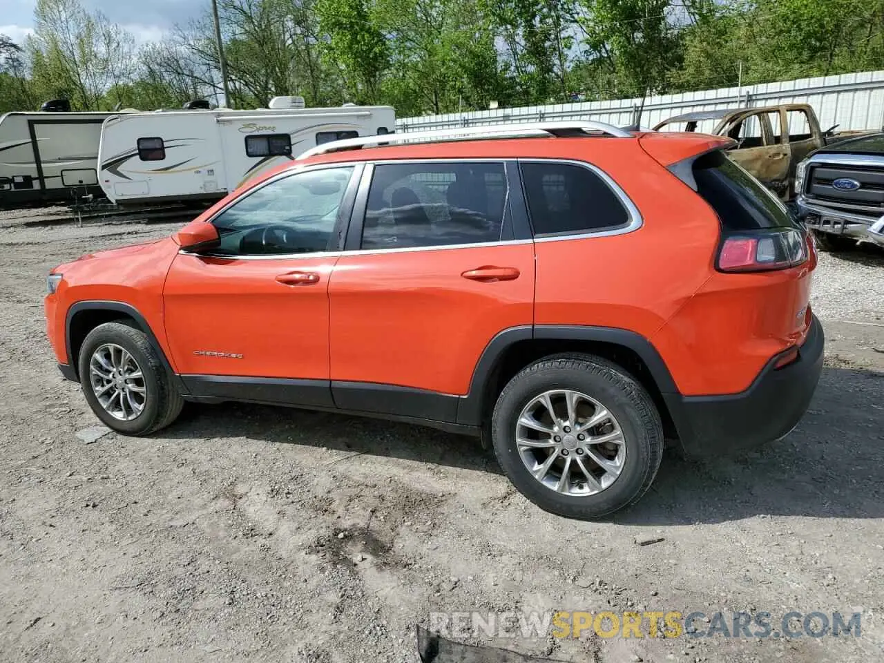 2 Photograph of a damaged car 1C4PJMMX4MD154414 JEEP GRAND CHER 2021