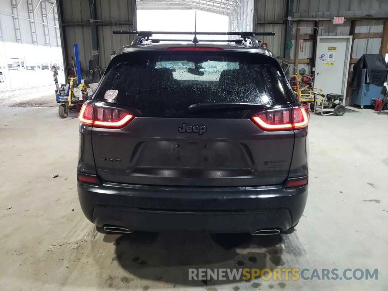 6 Photograph of a damaged car 1C4PJMMX7MD220289 JEEP GRAND CHER 2021
