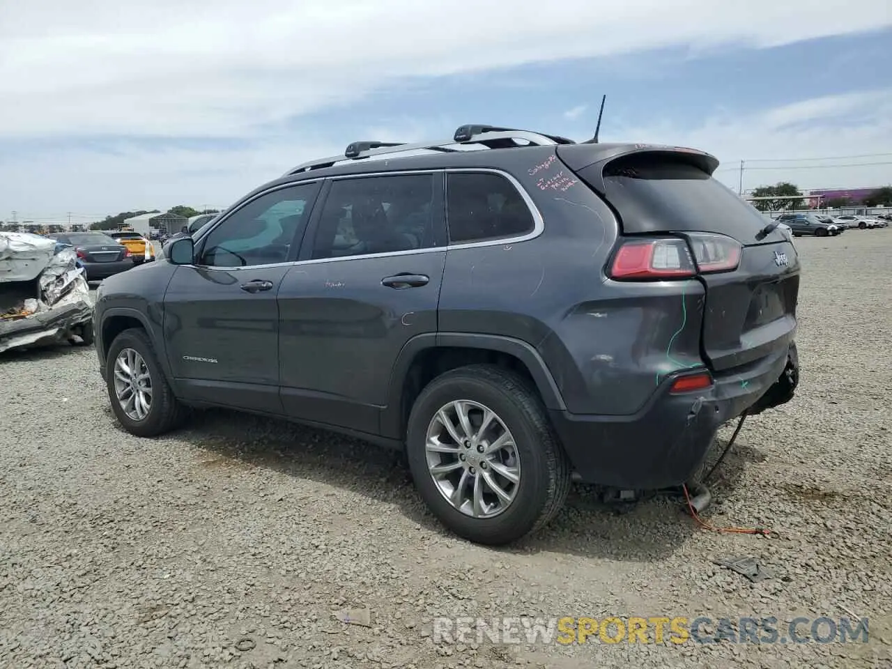 2 Photograph of a damaged car 1C4PJMMX7MD233852 JEEP GRAND CHER 2021