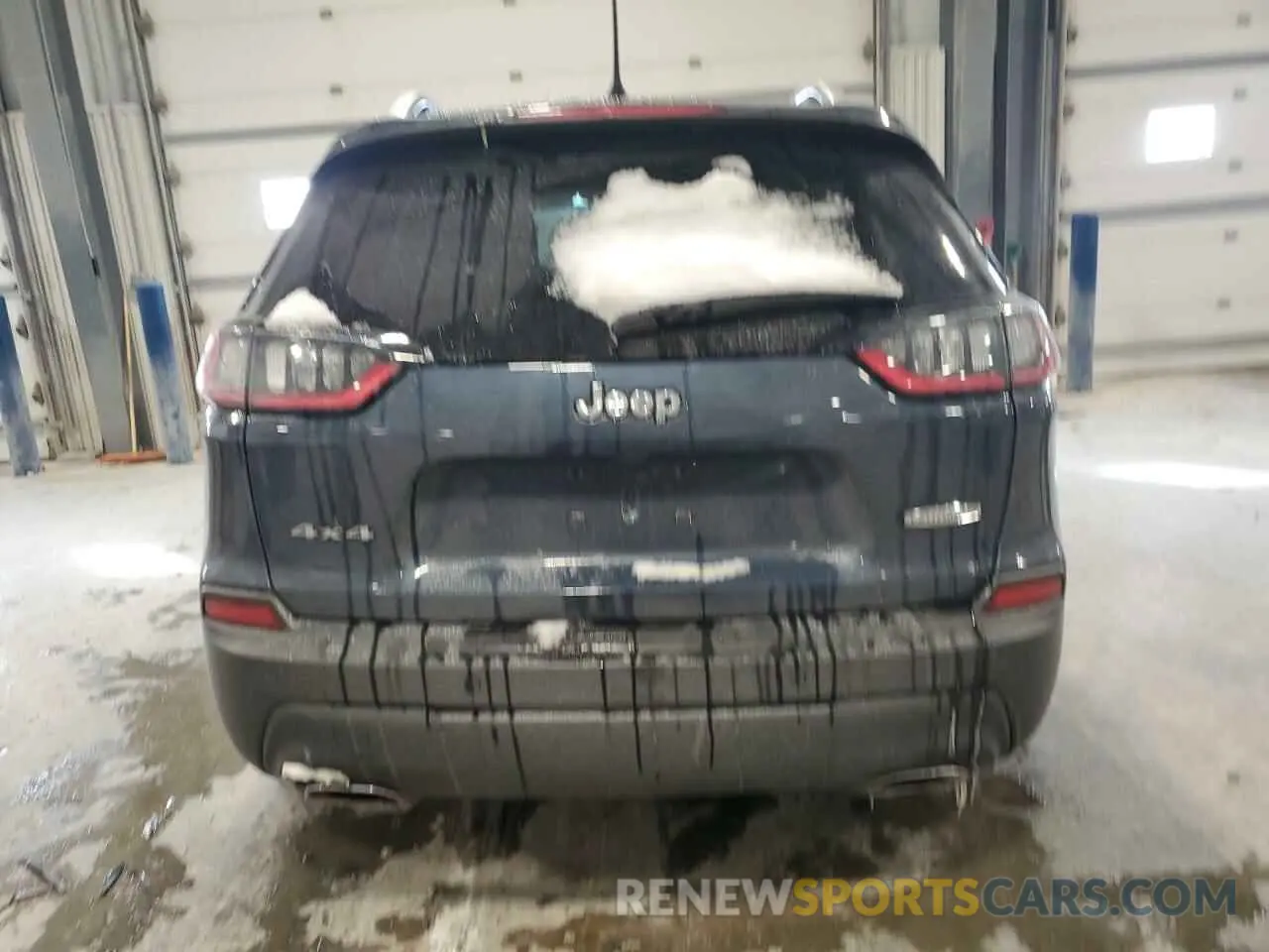 6 Photograph of a damaged car 1C4PJMMX9MD106584 JEEP GRAND CHER 2021