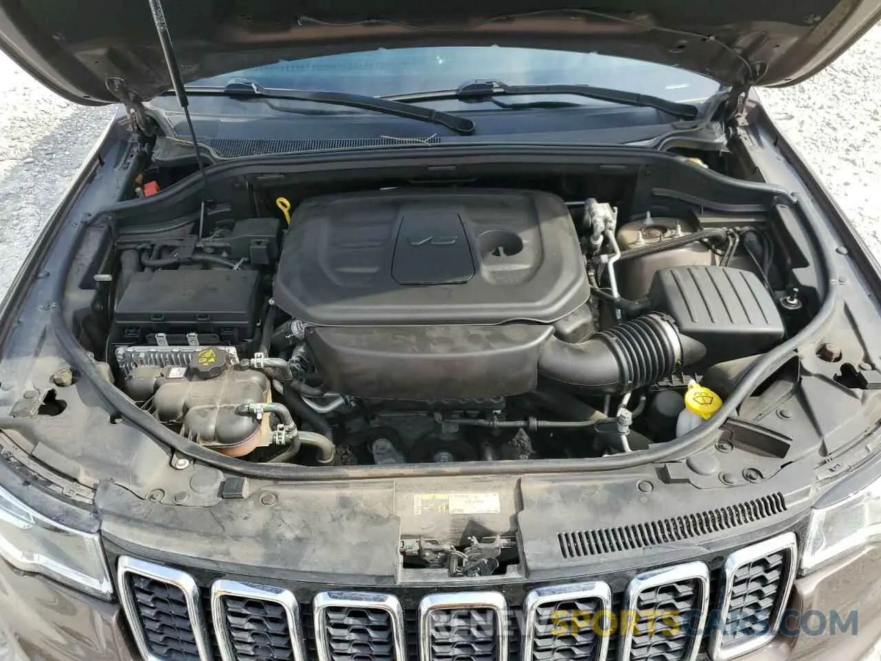 12 Photograph of a damaged car 1C4RJEAG8MC638787 JEEP GRAND CHER 2021