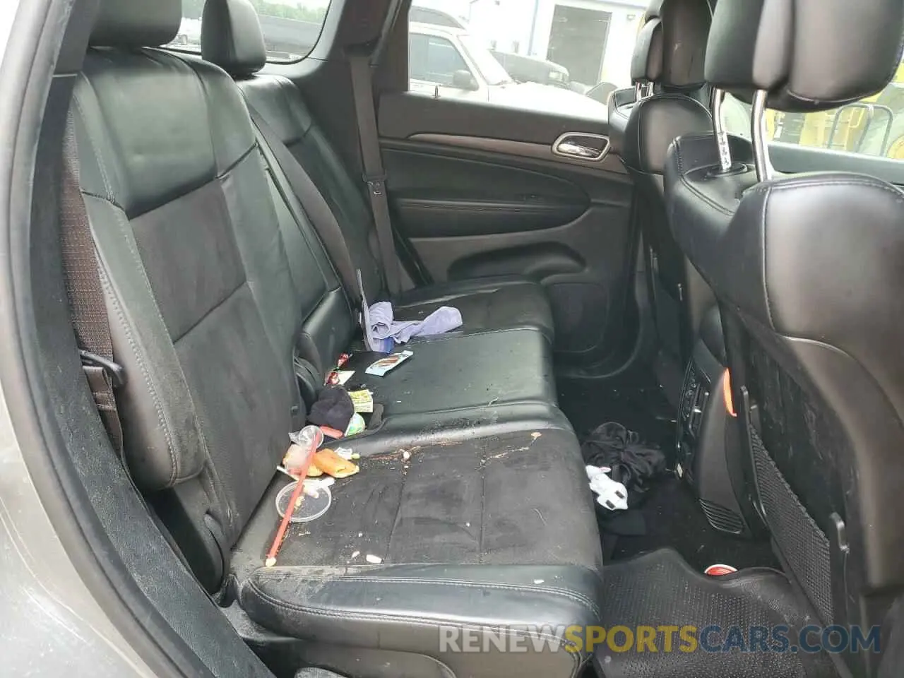 11 Photograph of a damaged car 1C4RJEAG9MC657803 JEEP GRAND CHER 2021