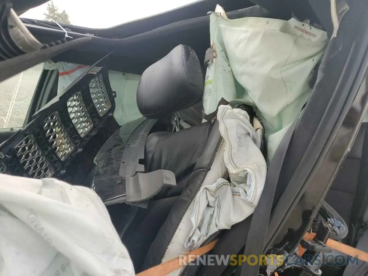10 Photograph of a damaged car 1C4RJEAGXMC718821 JEEP GRAND CHER 2021
