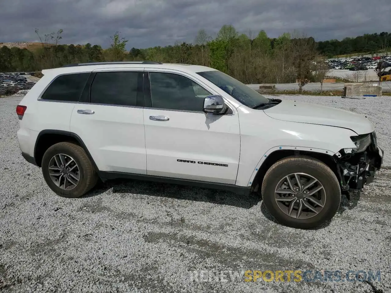 4 Photograph of a damaged car 1C4RJEBGXMC629555 JEEP GRAND CHER 2021