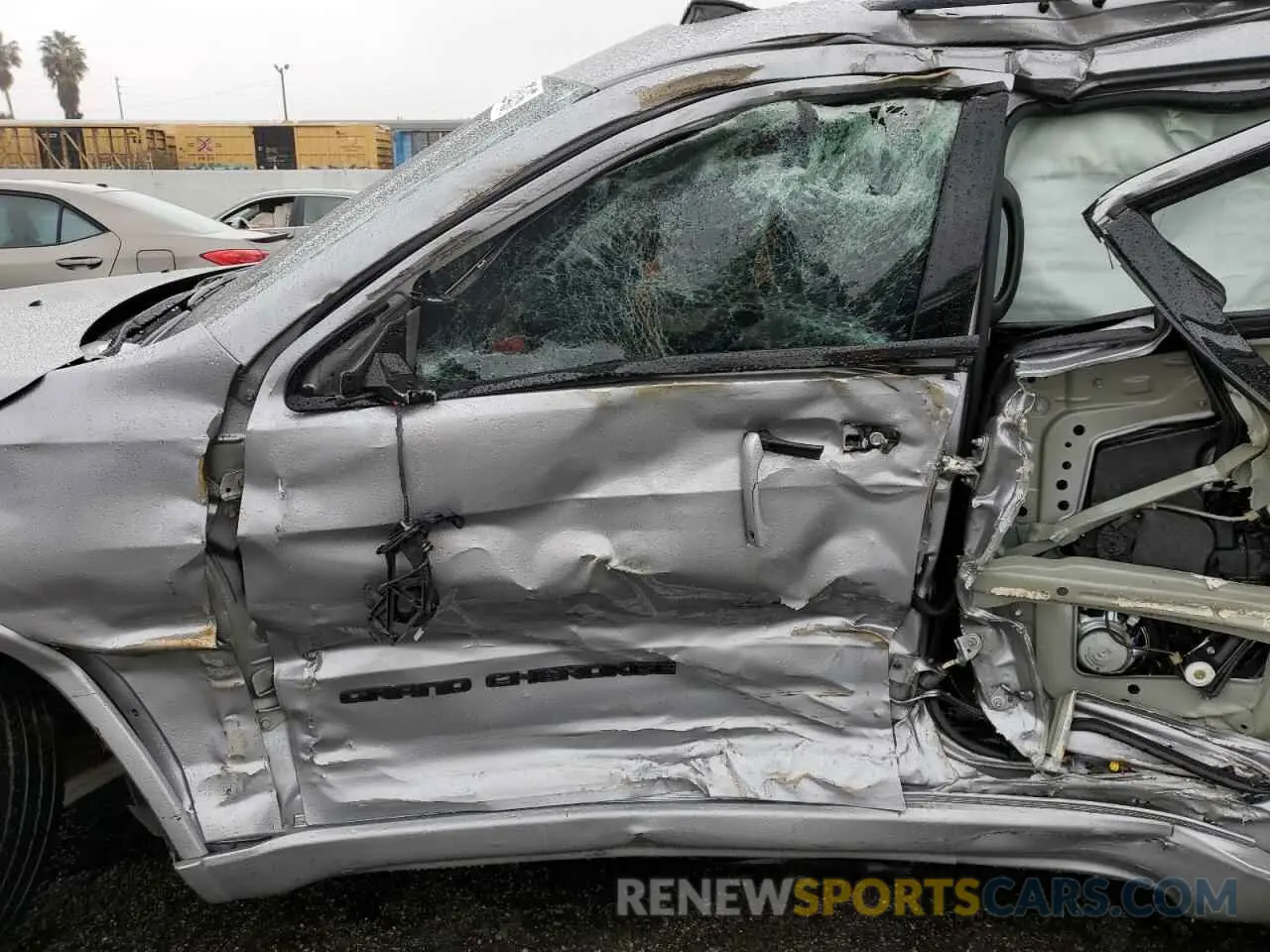 7 Photograph of a damaged car 1C4RJFAG6MC588087 JEEP GRAND CHER 2021