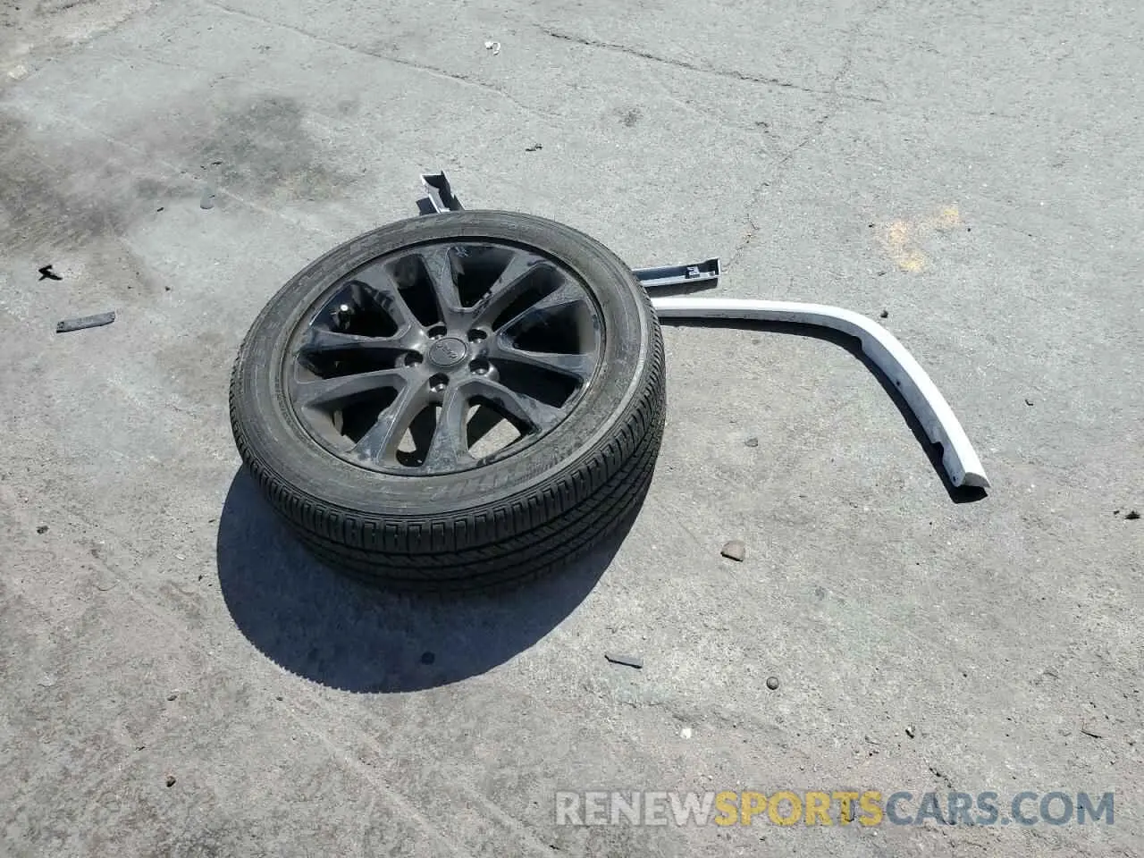 13 Фотография поврежденного автомобиля 1C4RJFAGXMC830282 JEEP GRAND CHER 2021
