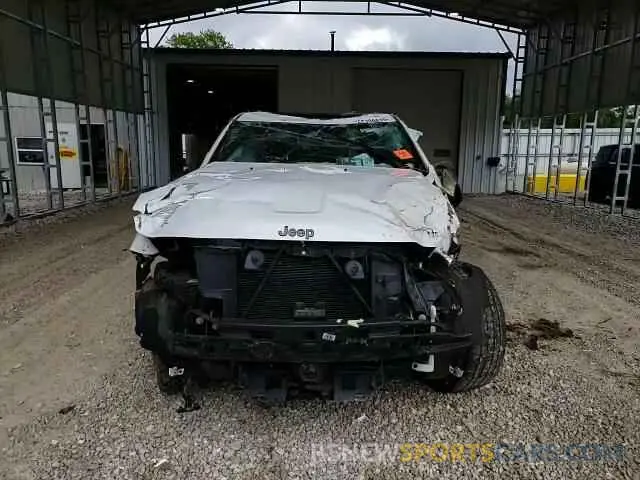 14 Photograph of a damaged car 1C4RJFBG2MC677900 JEEP GRAND CHER 2021