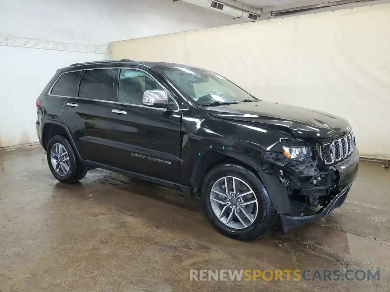 4 Photograph of a damaged car 1C4RJFBG5MC736065 JEEP GRAND CHER 2021
