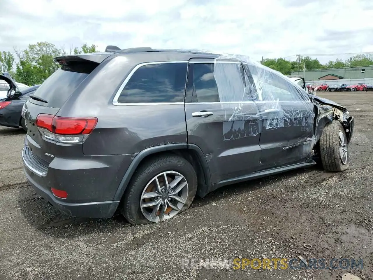 3 Photograph of a damaged car 1C4RJFBG8MC612601 JEEP GRAND CHER 2021