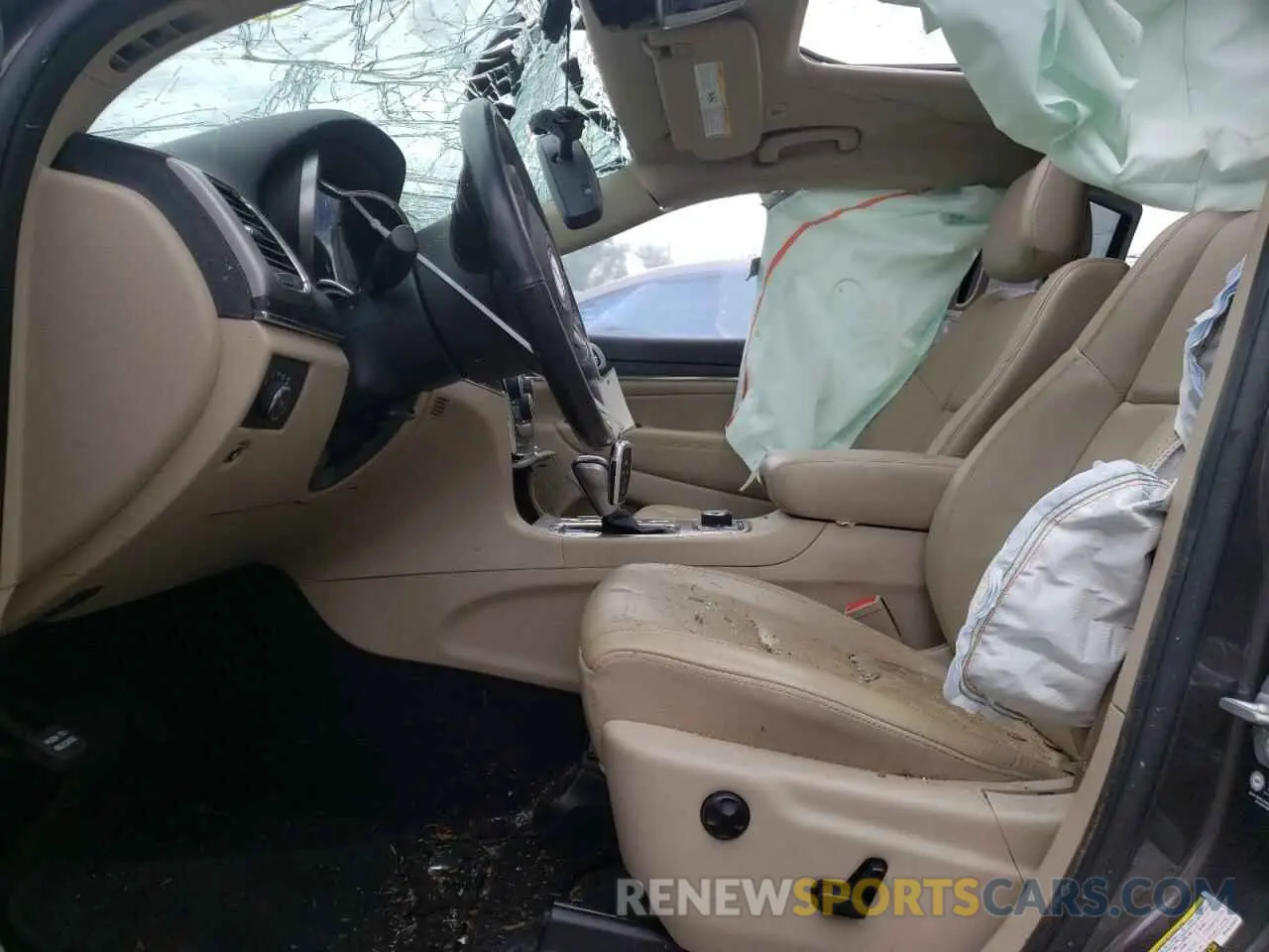 7 Photograph of a damaged car 1C4RJFBG8MC612601 JEEP GRAND CHER 2021