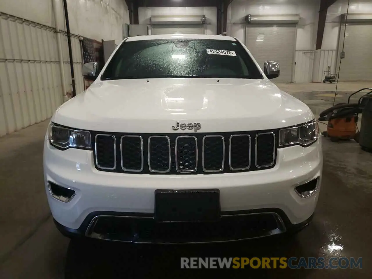 5 Photograph of a damaged car 1C4RJFBGXMC512788 JEEP GRAND CHER 2021
