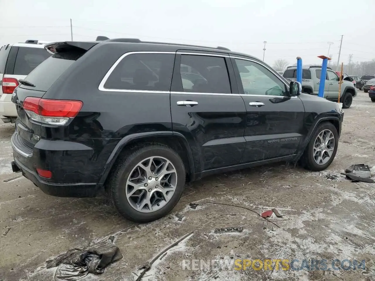 3 Photograph of a damaged car 1C4RJFCGXMC626742 JEEP GRAND CHER 2021