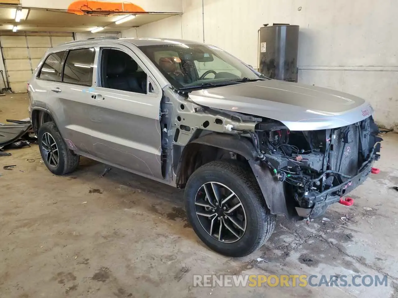 4 Photograph of a damaged car 1C4RJFLG1MC814937 JEEP GRAND CHER 2021