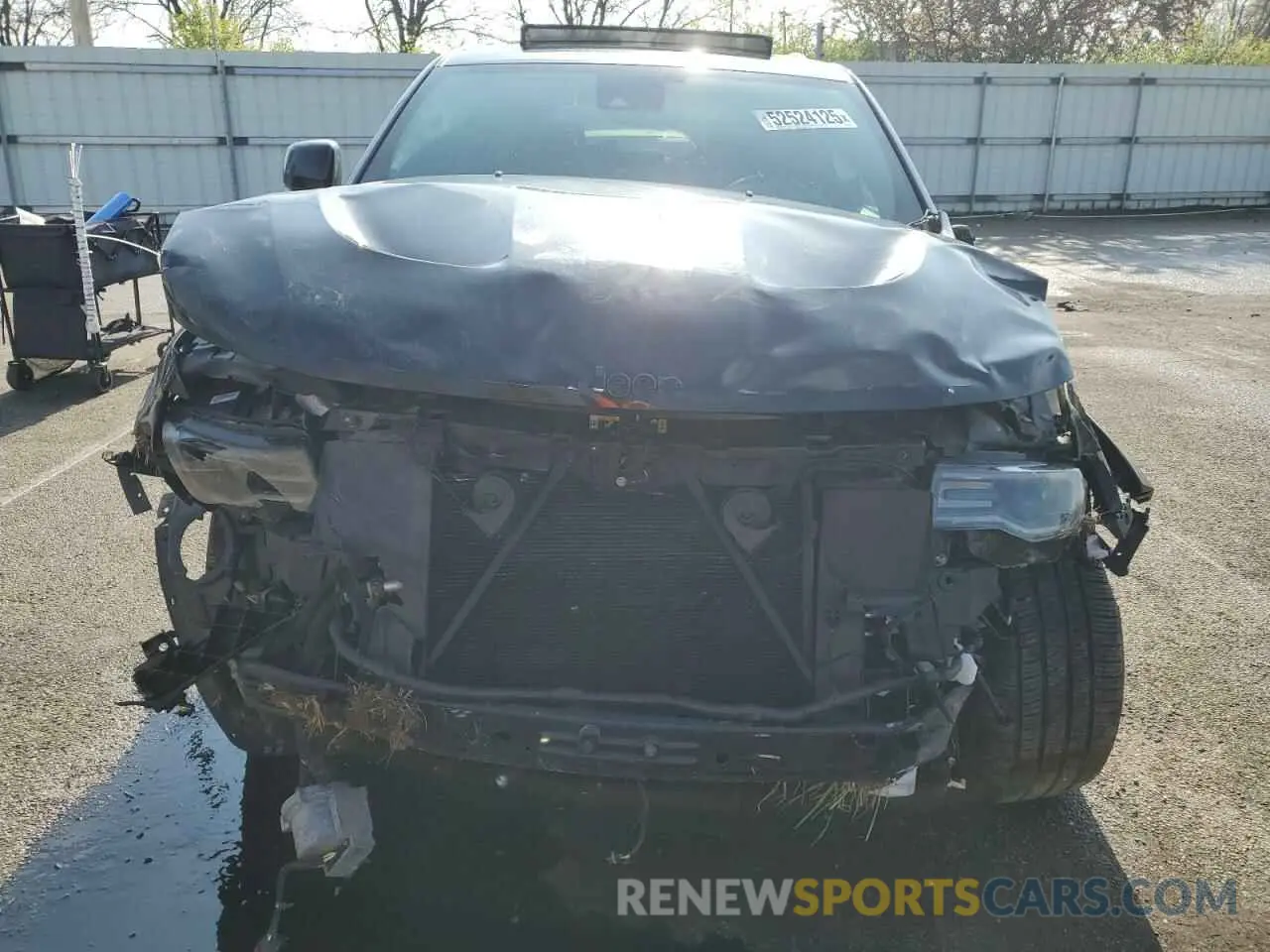 5 Photograph of a damaged car 1C4RJFN94MC605884 JEEP GRAND CHER 2021