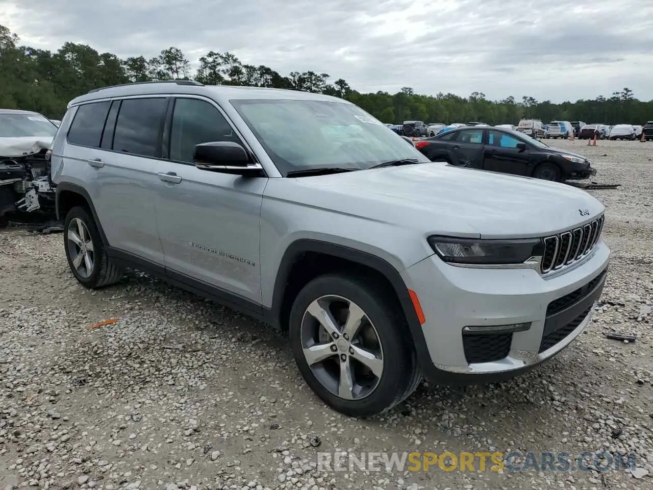 4 Photograph of a damaged car 1C4RJJBG3M8126008 JEEP GRAND CHER 2021