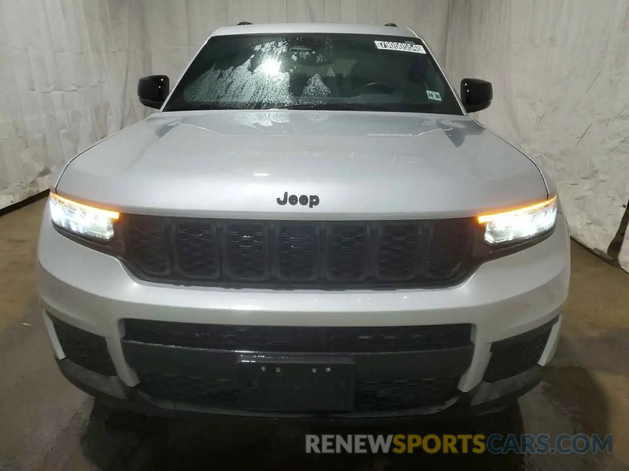 5 Photograph of a damaged car 1C4RJKAG2M8180259 JEEP GRAND CHER 2021