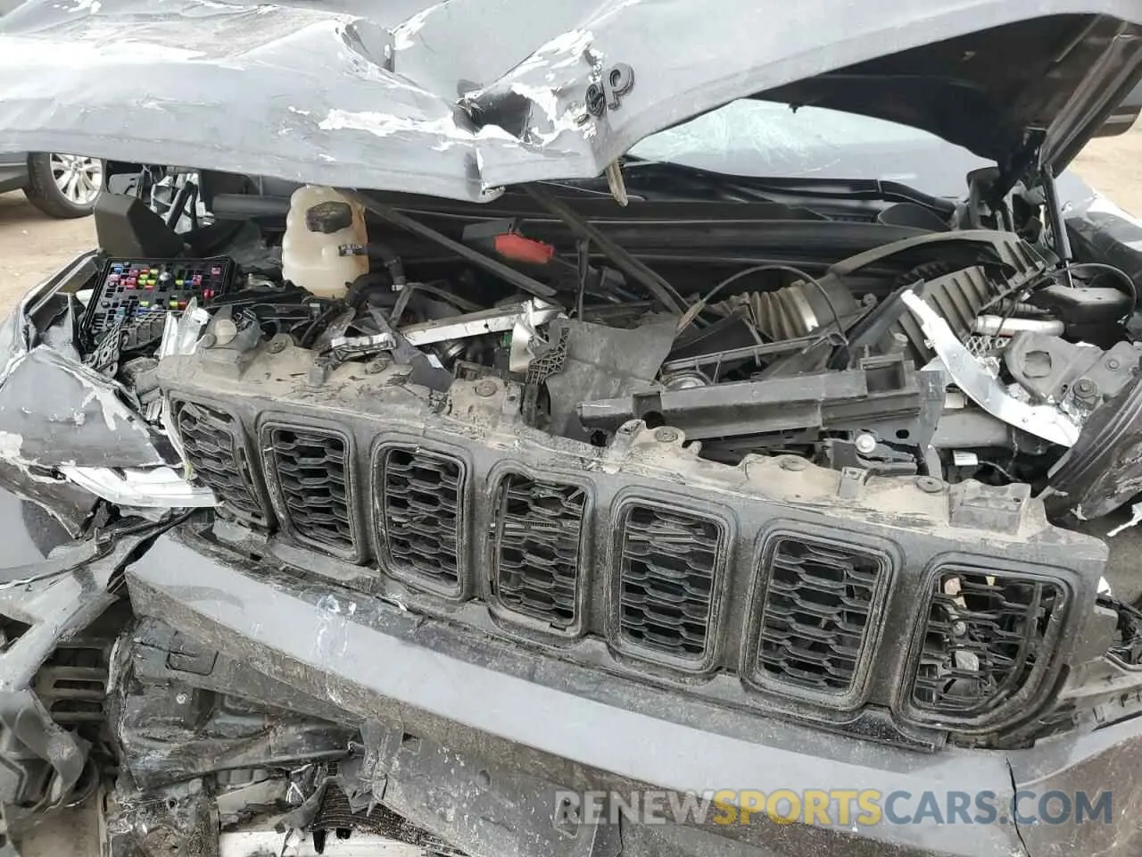 12 Фотография поврежденного автомобиля 1C4RJKAG9M8179626 JEEP GRAND CHER 2021