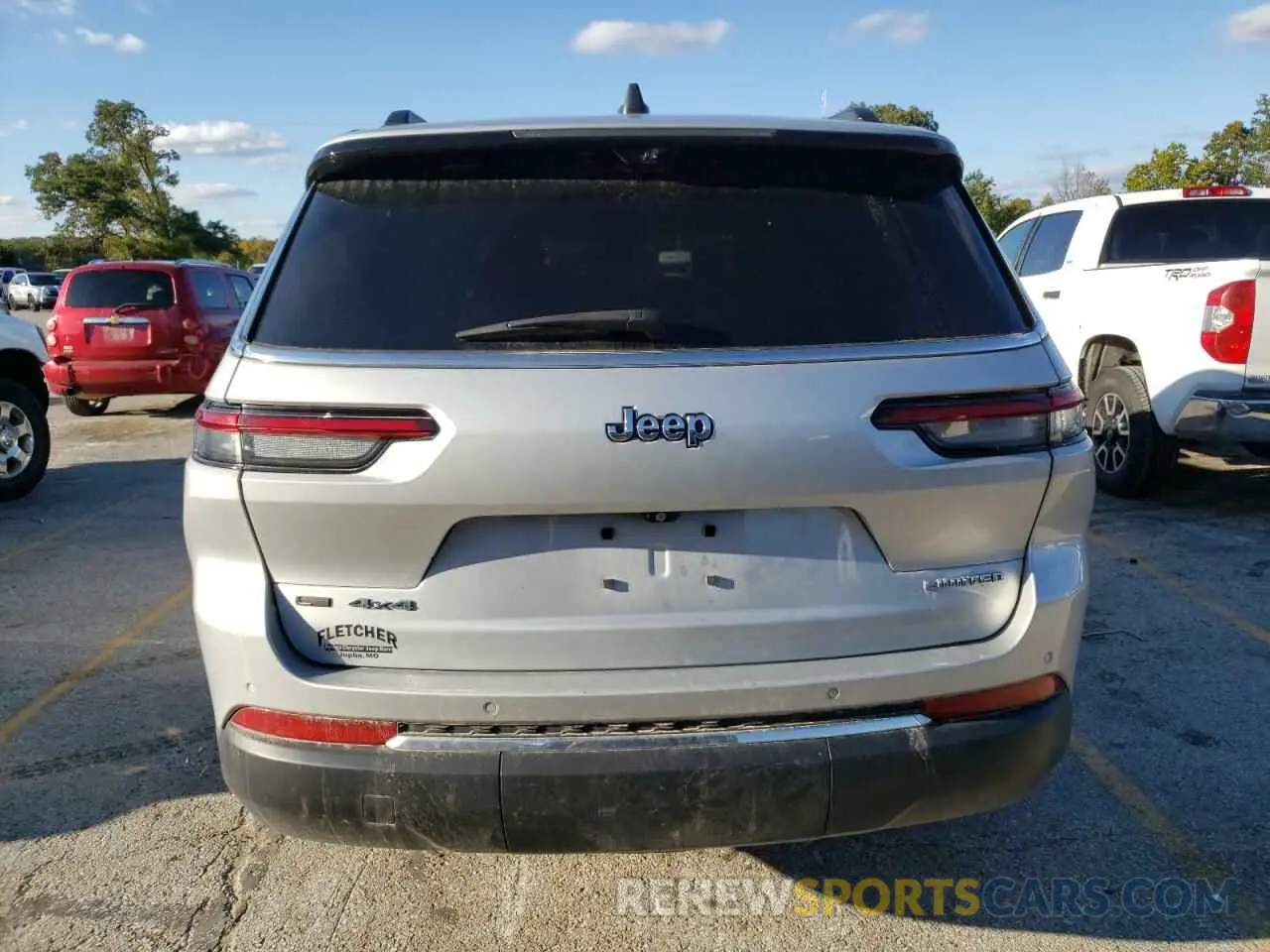 6 Photograph of a damaged car 1C4RJKBG0M8116218 JEEP GRAND CHER 2021