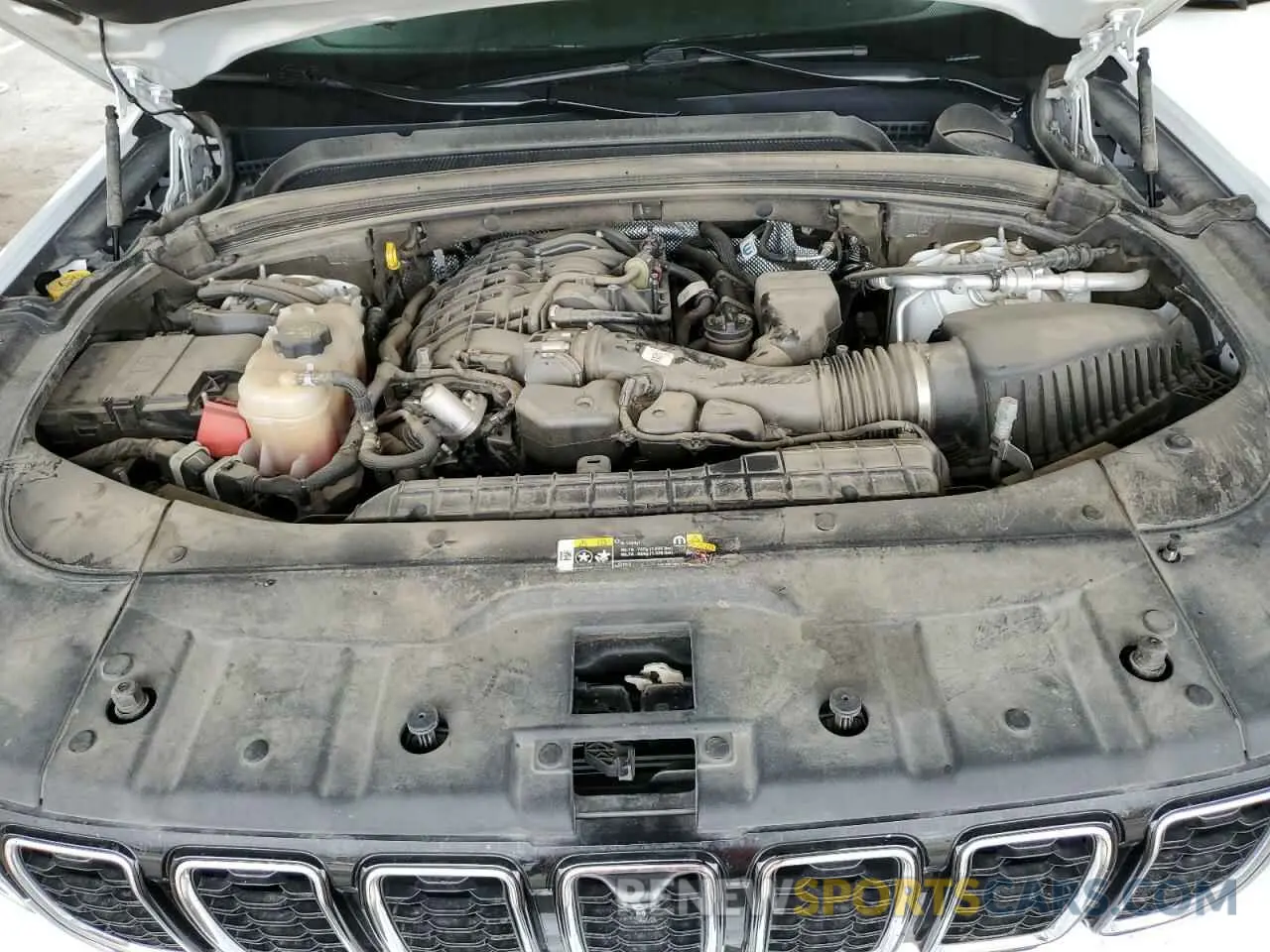 12 Photograph of a damaged car 1C4RJKBG6M8104428 JEEP GRAND CHER 2021