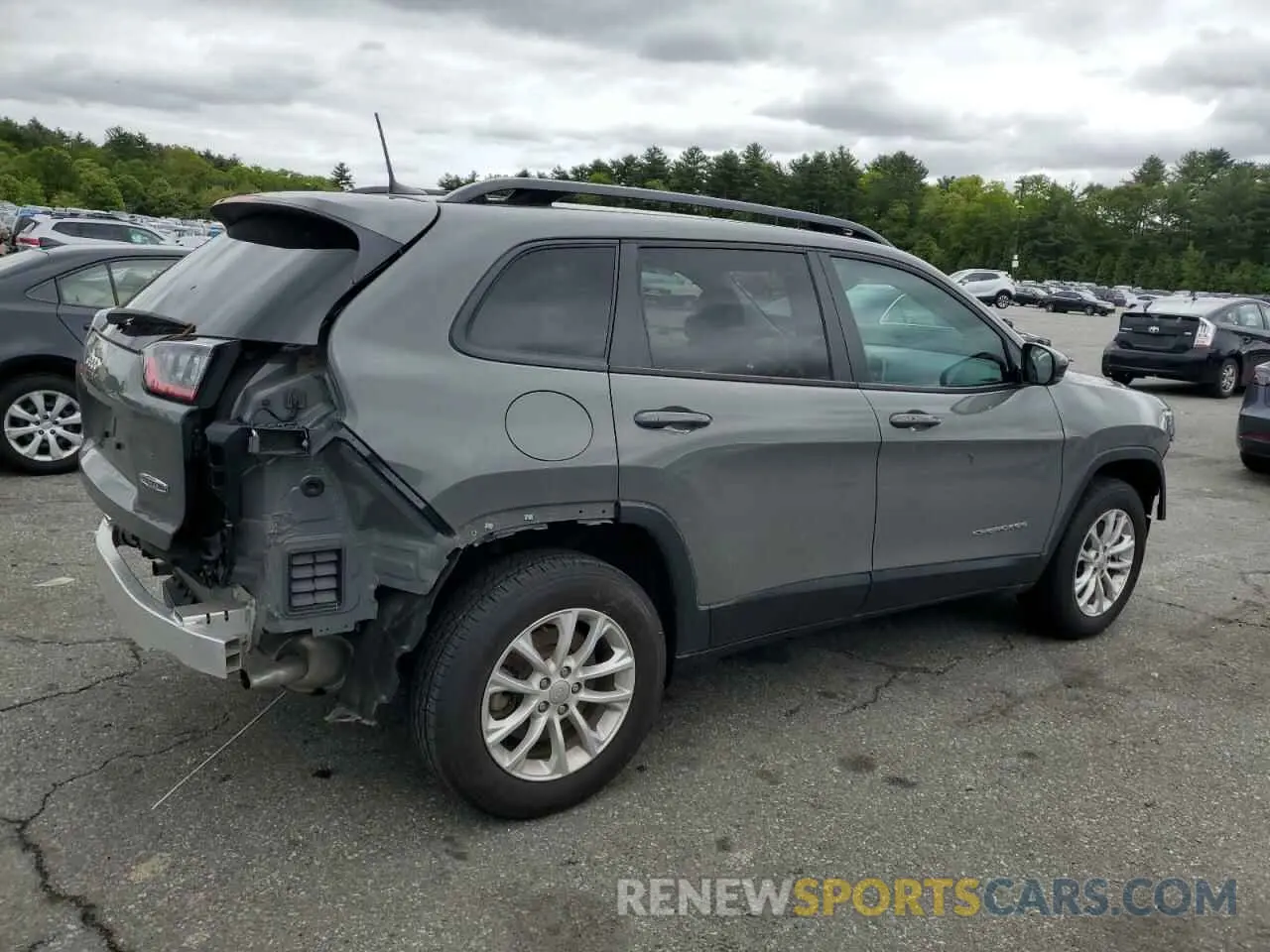 3 Photograph of a damaged car 1C4PJMMN6ND547489 JEEP GRAND CHER 2022