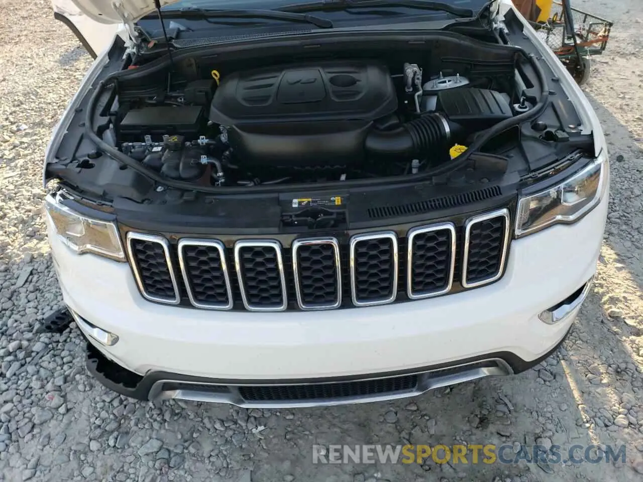 13 Photograph of a damaged car 1C4RJEBG1NC126109 JEEP GRAND CHER 2022